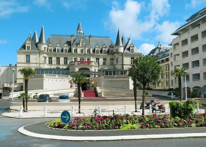 Les Amarres De L'aiguillon-3 By Interhome